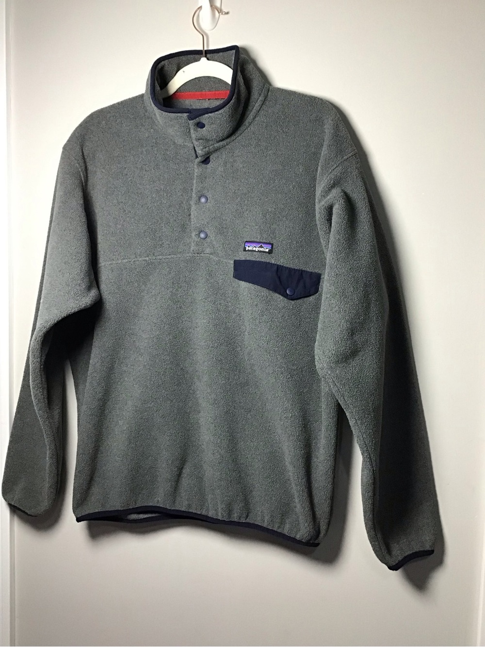 Patagonia Grey Synchilla Snap-T Fleece with Navy Trim